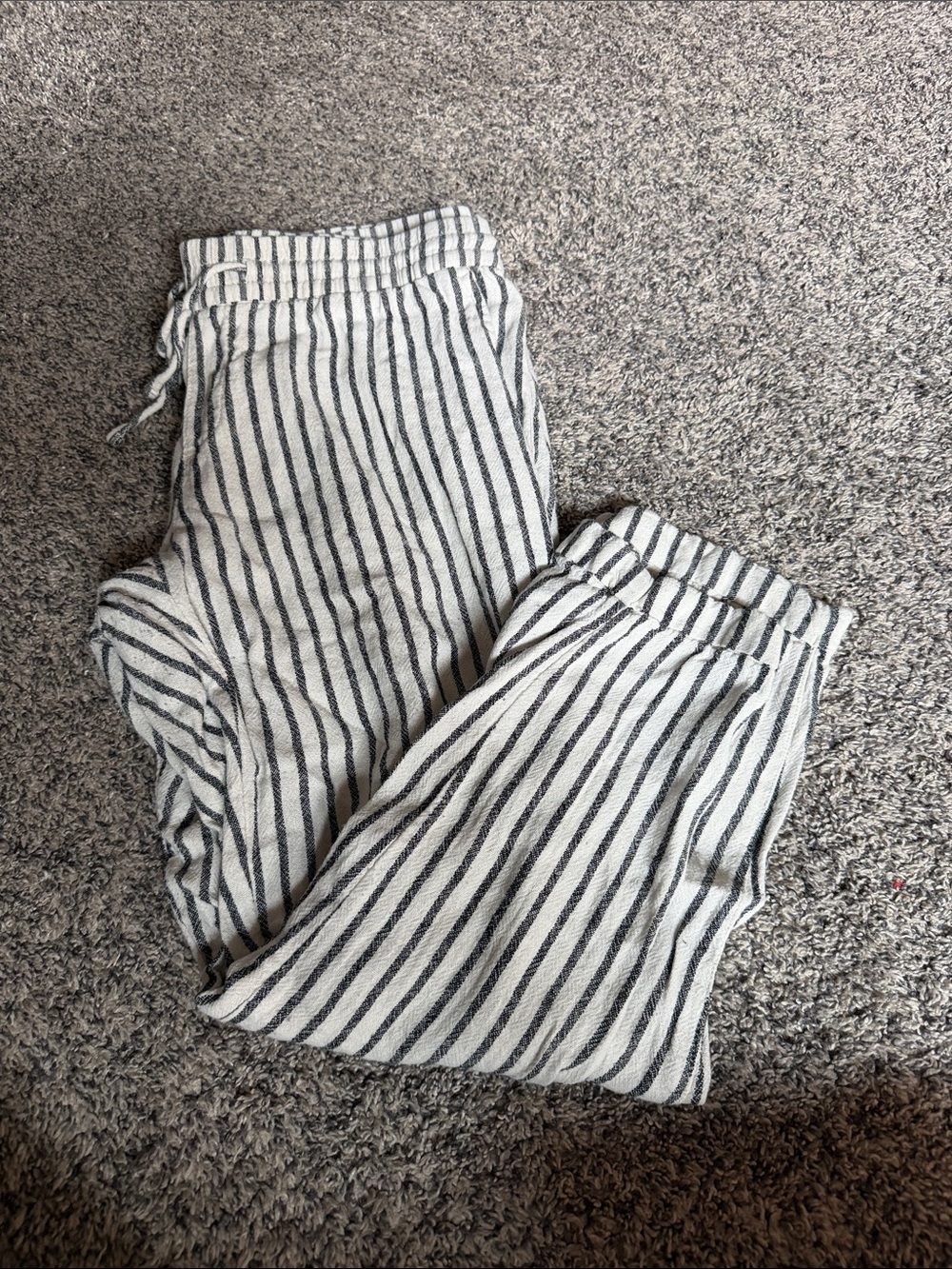 Old Navy White and Black Striped Kids Lounge Pants